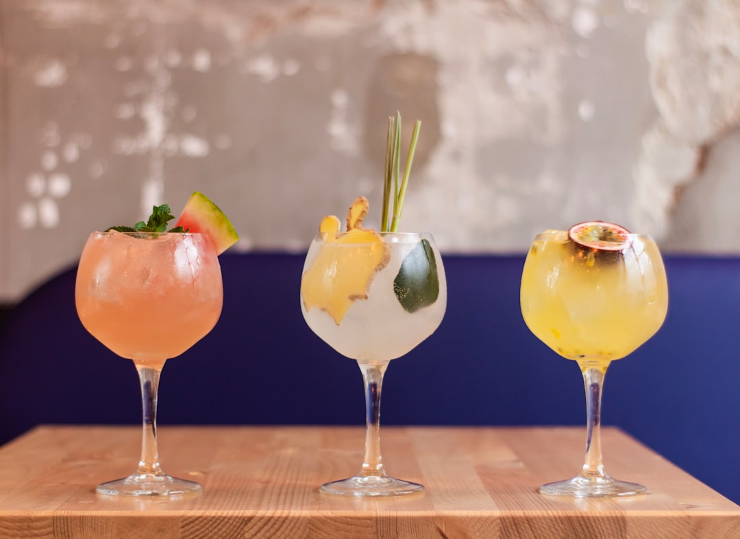 Juicy Bar: A Delicious Destination for Cocktail Lovers